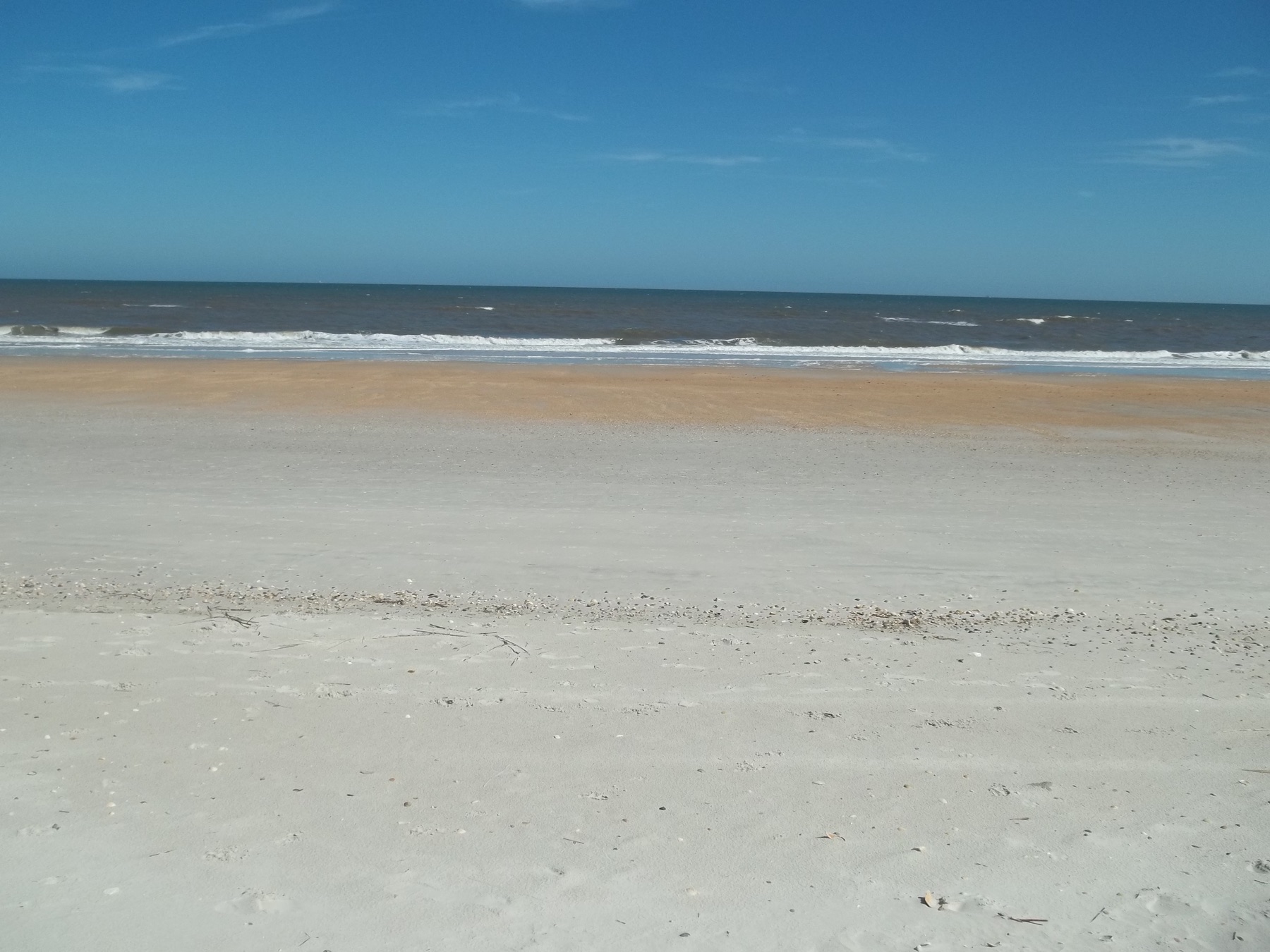Wide Atlantic shoreline at Ponte Vedra Beach